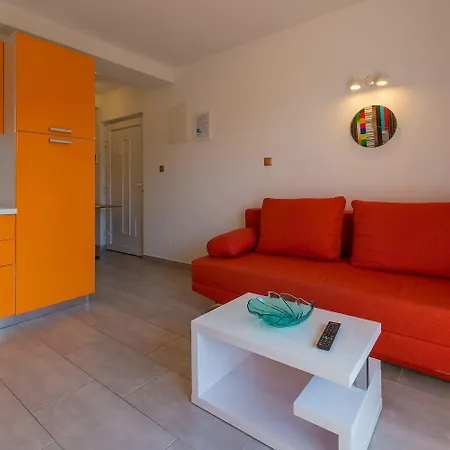 Apartment Atemberaubendes Nur 100 Meter Zum Mit Sauna, Rooftop, Meerblick *