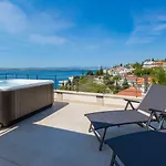 Atemberaubendes Nur 100 Meter Zum Mit Sauna, Rooftop, Meerblick 드라말리