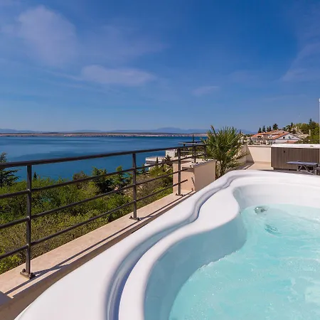 Atemberaubendes Nur 100 Meter Zum Mit Sauna, Rooftop, Meerblick Apartment