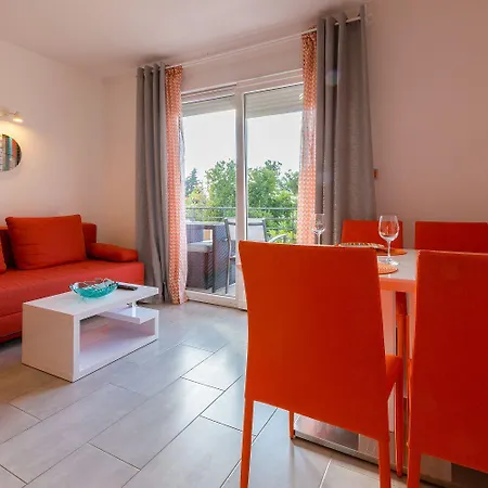 Apartment Atemberaubendes Nur 100 Meter Zum Mit Sauna, Rooftop, Meerblick