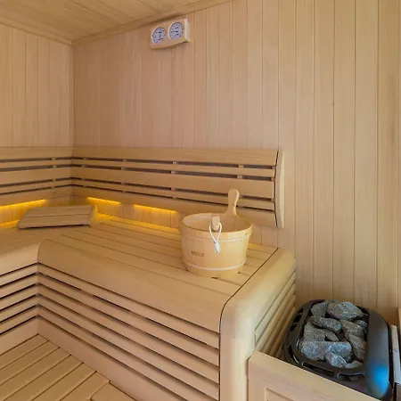 Atemberaubendes Nur 100 Meter Zum Mit Sauna, Rooftop, Meerblick Apartment
