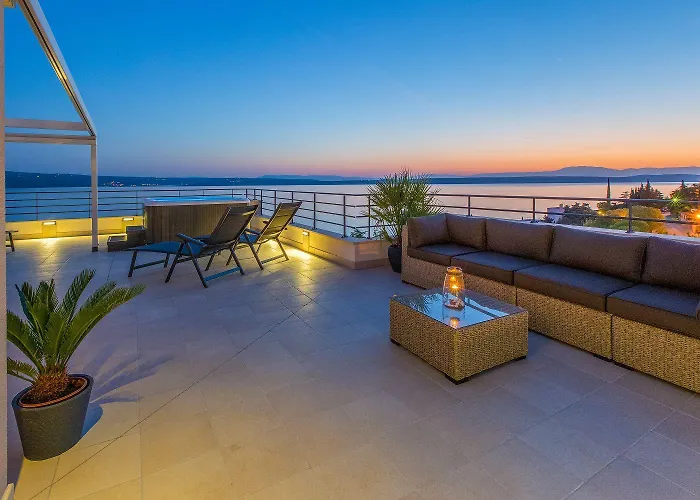 Atemberaubendes Nur 100 Meter Zum Mit Sauna, Rooftop, Meerblick Apartment